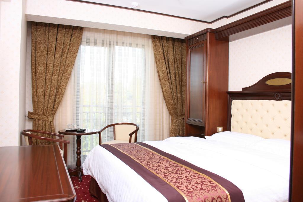 Hestia Hotel Calarasi  Phòng bức ảnh