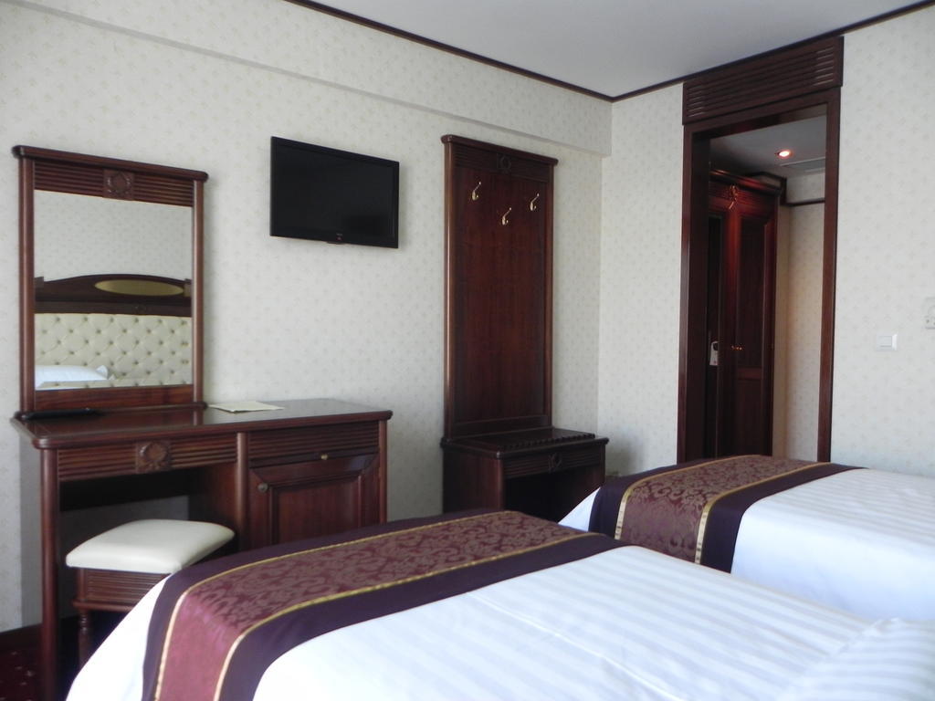 Hestia Hotel Calarasi  Phòng bức ảnh